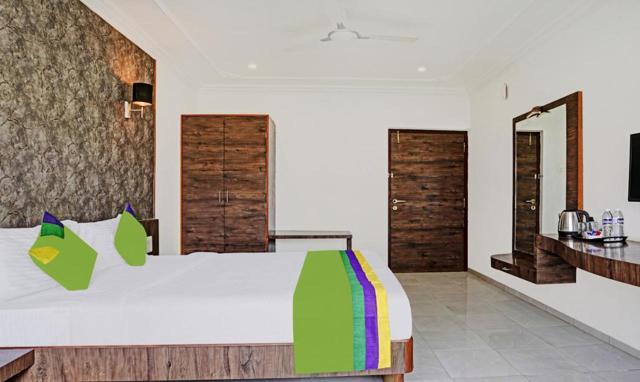 Treebo Varsha Palace Aurangabad  Exterior photo