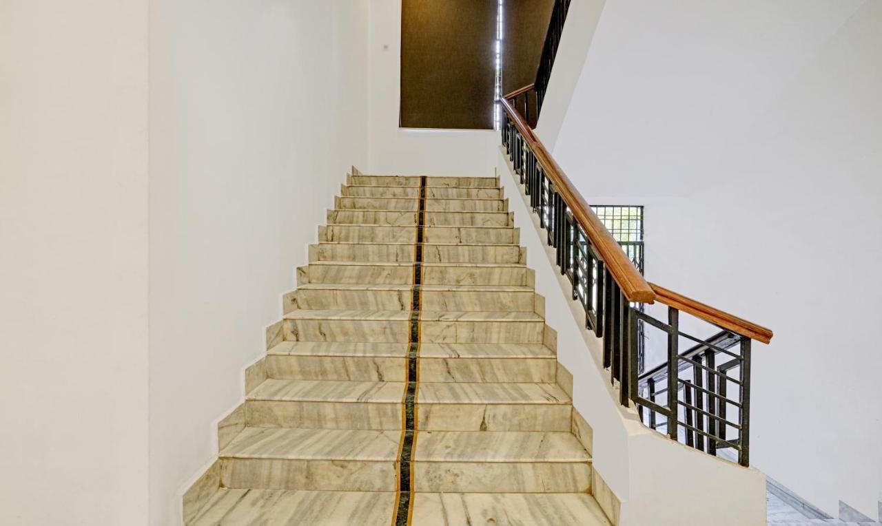 Treebo Varsha Palace Aurangabad  Exterior photo